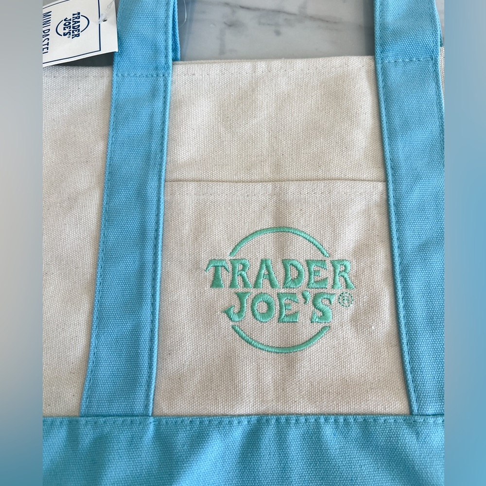 Trader Joe’s Mini Pastel Canvas Tote Bag Blue Spring 2026 - Picture 2 of 2